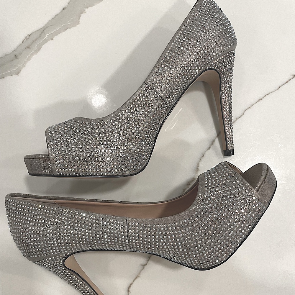 Carvela by Kurt Geiger Rhinestone Studded Pumps (W 8.5)